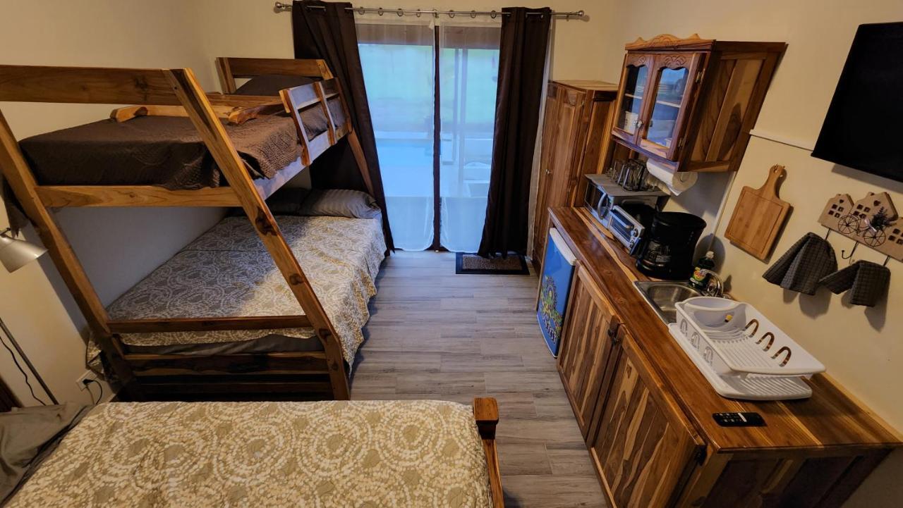 Catalina Cabins 圣卡塔利娜岛 外观 照片